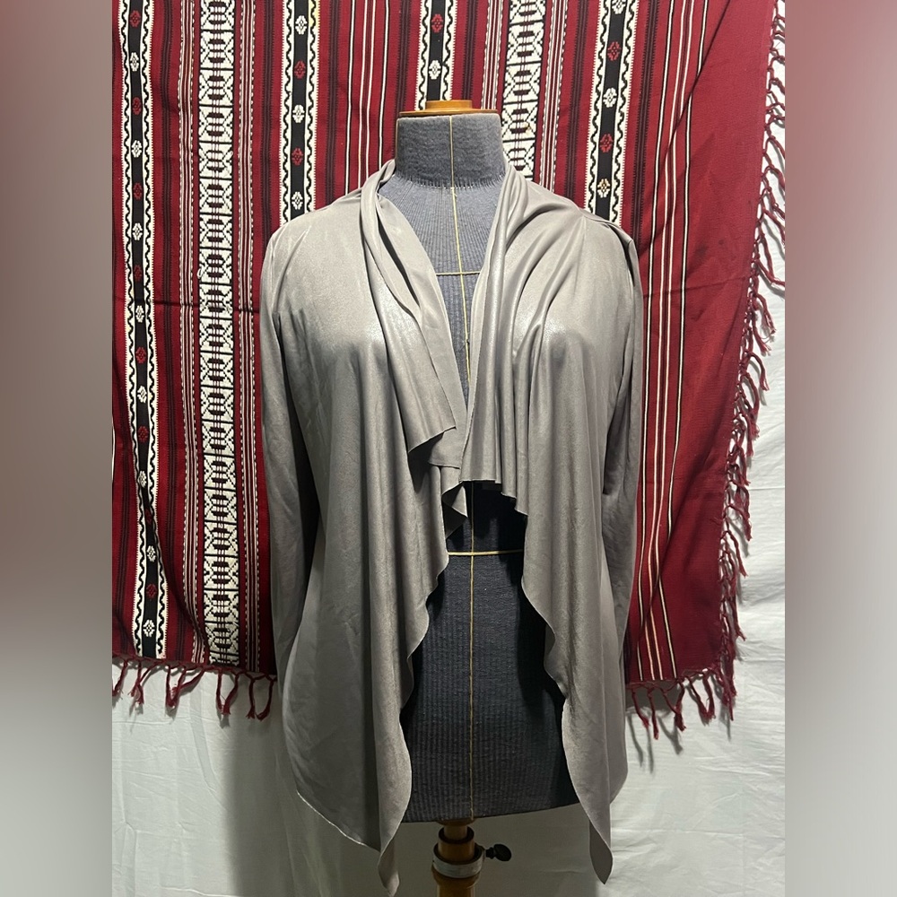 Metallic colored very light jacket